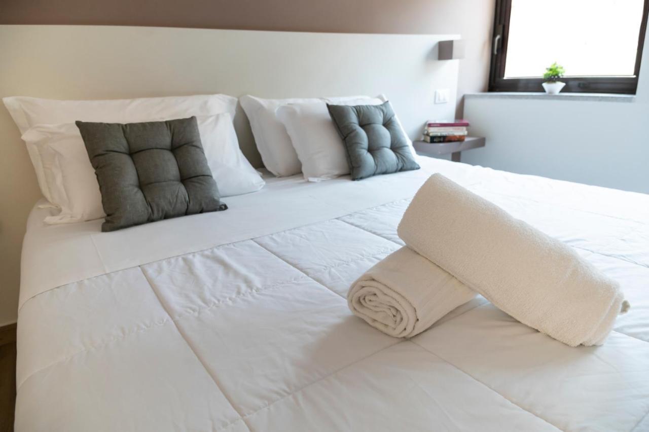 Ruggero Settimo - Room & Suite Palermo Exteriér fotografie