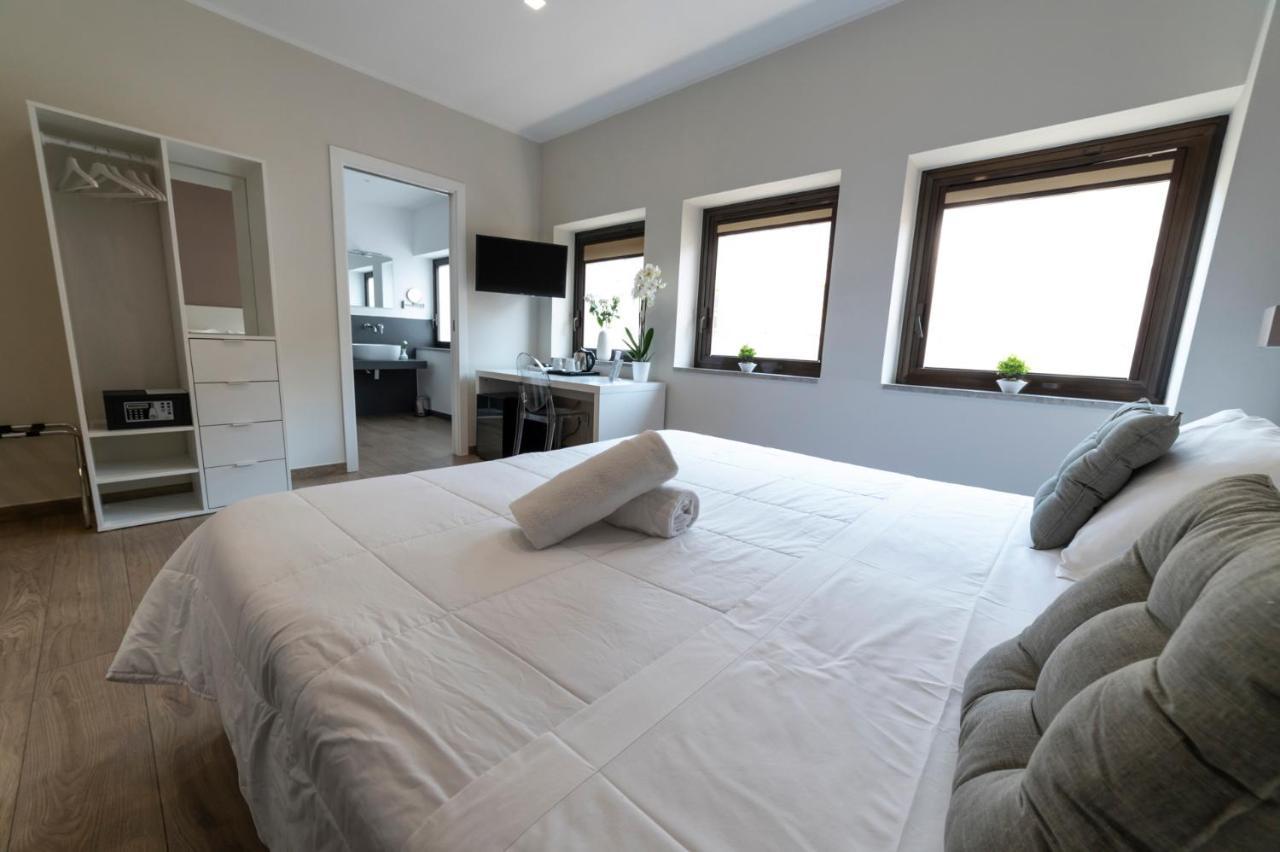 Ruggero Settimo - Room & Suite Palermo Exteriér fotografie
