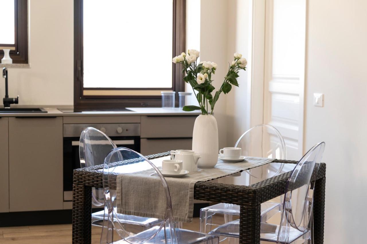 Ruggero Settimo - Room & Suite Palermo Exteriér fotografie